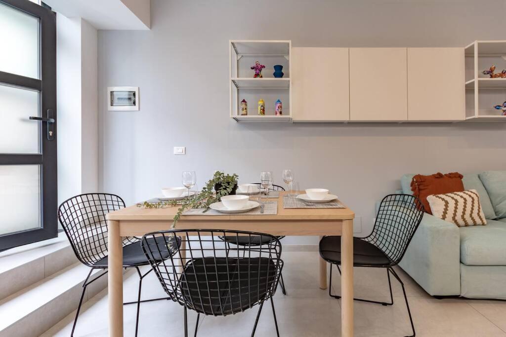 Champagne Loft Apartment มิลาน ภายนอก รูปภาพ